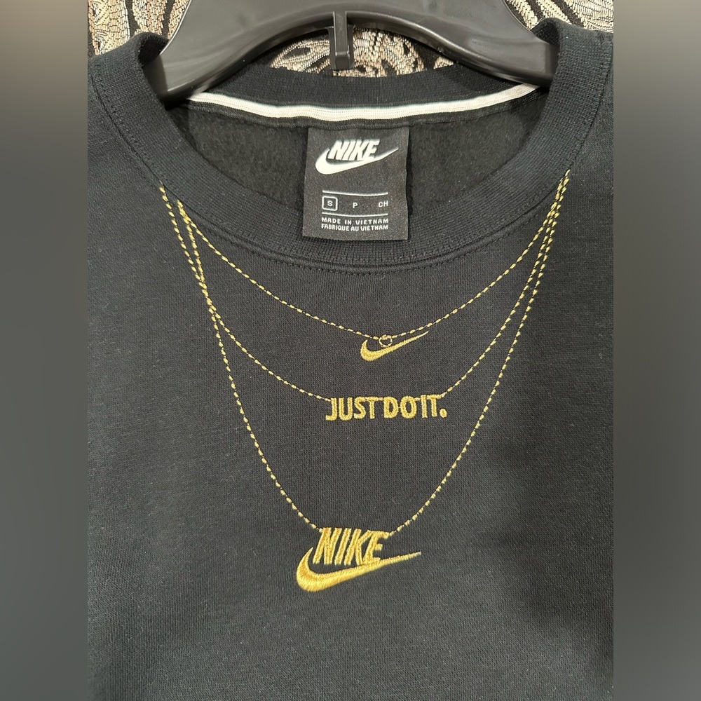 Nike Glam Dunk Gold Chain Sweatshirt